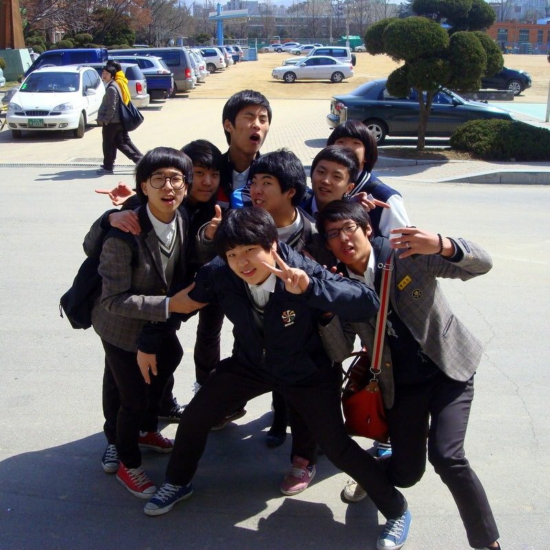 Shirlen's lively students in South Korea. Love the expressions!