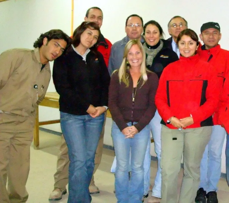 Alisha with her happy students in Chile.