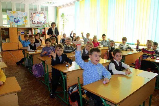 A class in Zaporizhia, Ukraine with Teachers for Global Classrooms.