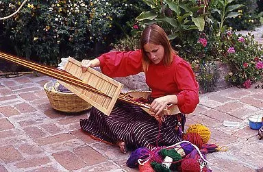 Bonnie weaving in San Miguel.