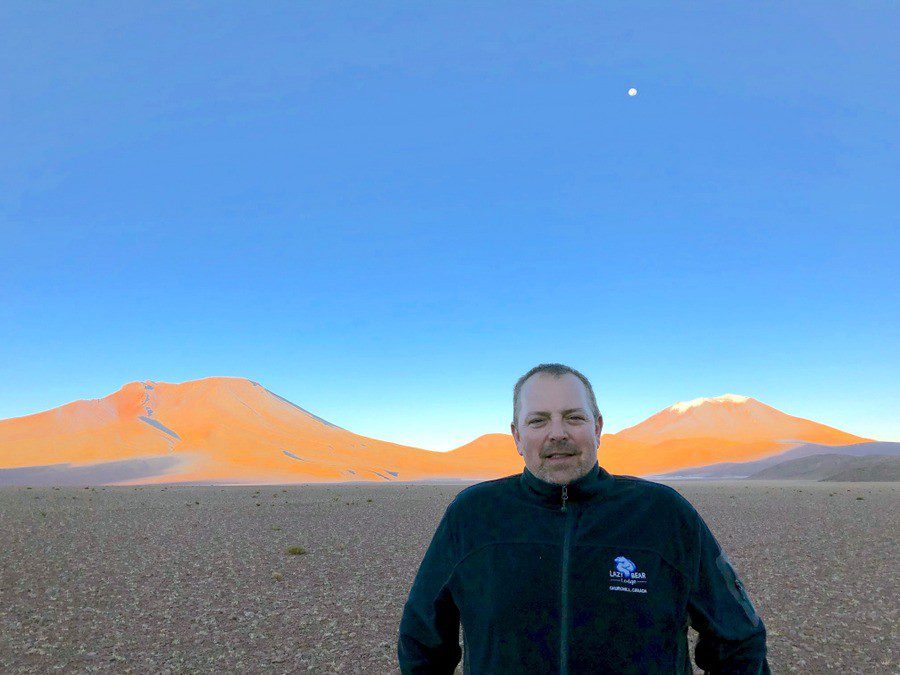 Yves showing Bolivia's glorious landscapes.